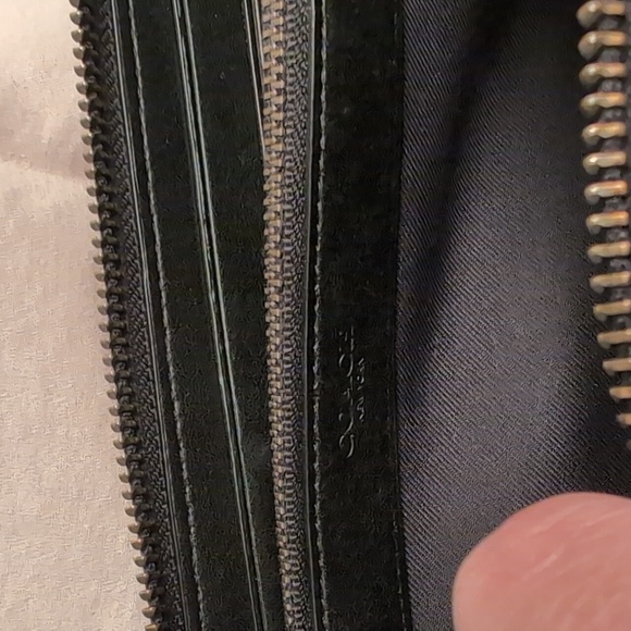 Coach Leather Rivet Accordian Wallet - Picture 7 of 7